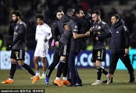 高清还原小琼斯霸气砸扣