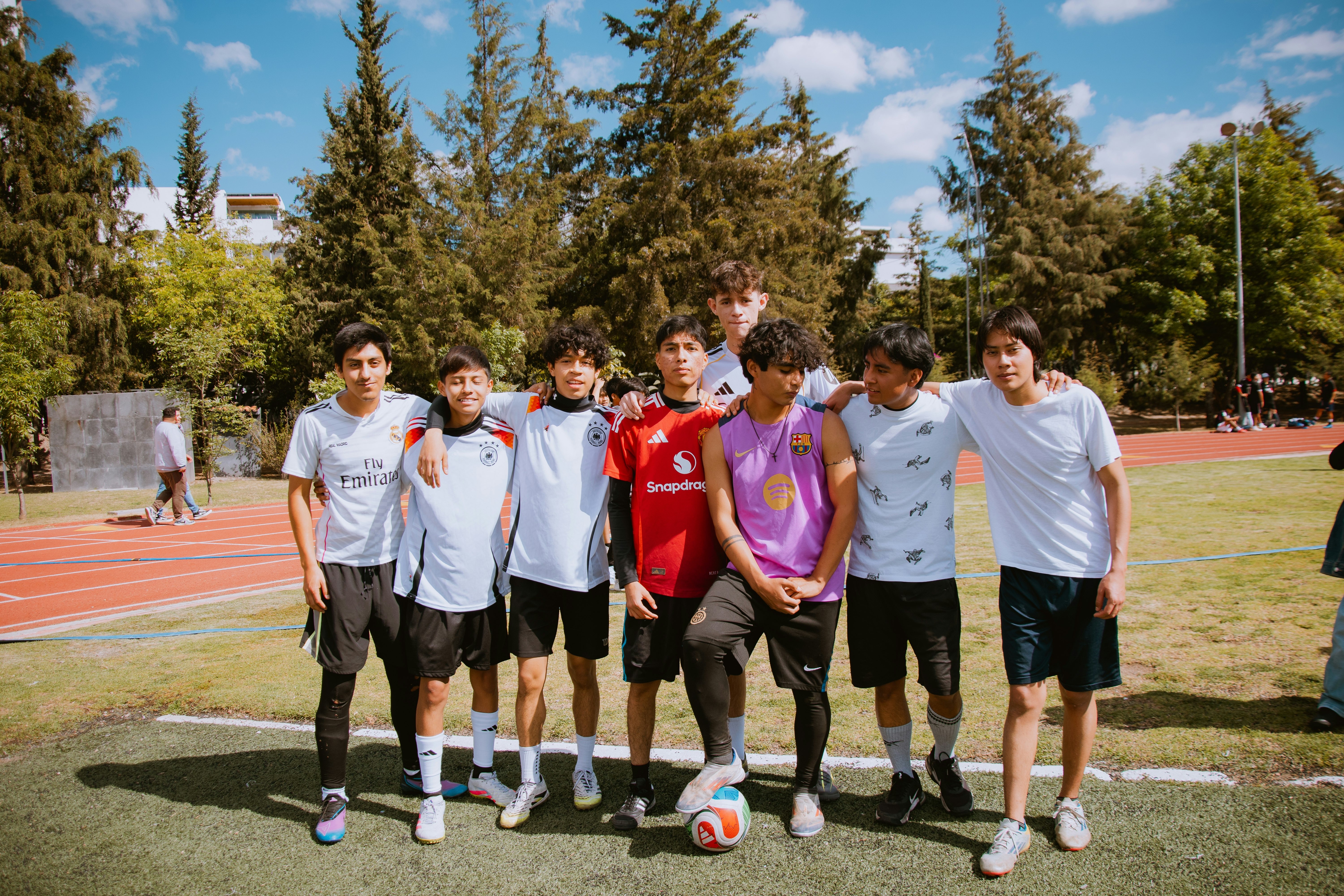 火箭最后这波防守看得真爽啊！！！